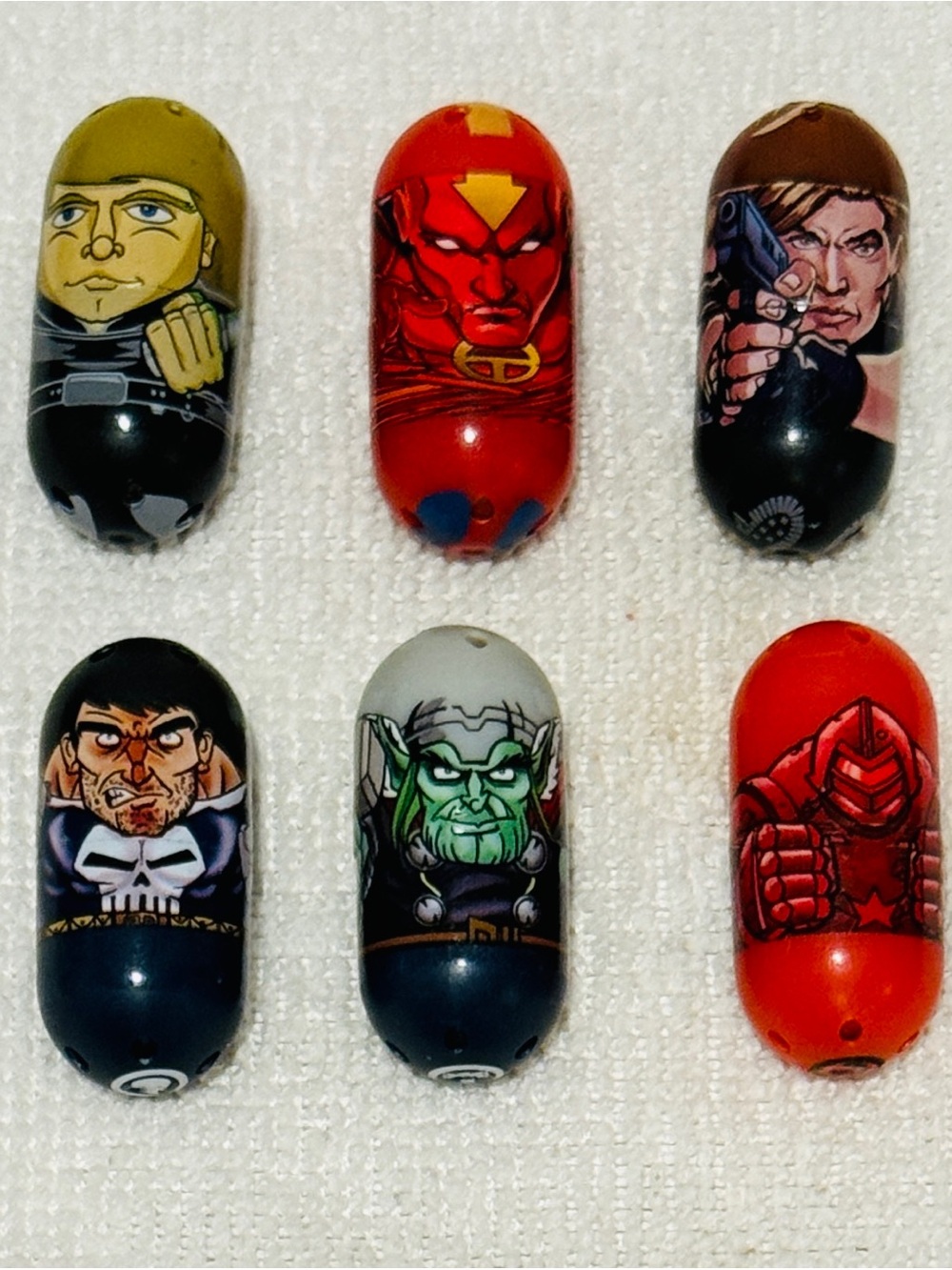 Mighty Beanz Lot of 6 - Marvel DC Comics Star Wars (Punisher, Luke Skywalker)
